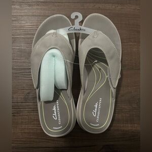 Clarks Women's Cloudsteppers Sandals - light taupe